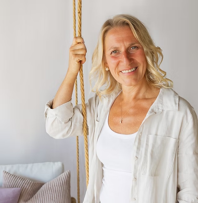 Stefanie Kneidinger – lächelndes Portrait